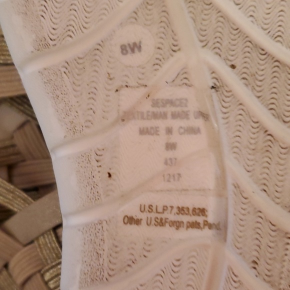 Easy~Spirit Space 2 Shoes - Picture 7 of 7